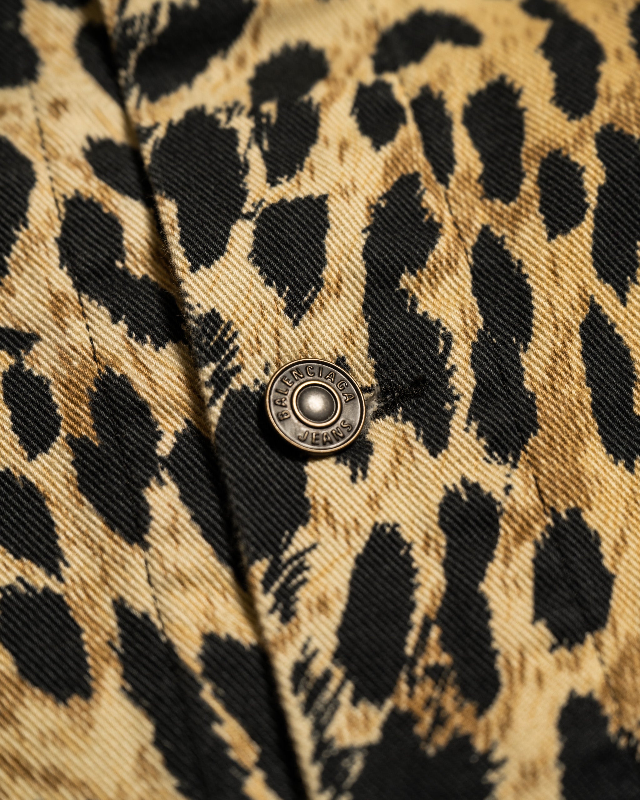 Leopard Print Cropped Denim Jacket | boohoo DK